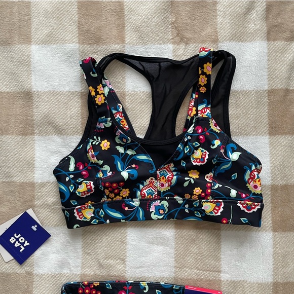 XS Workout Set JoyLab NWT Floral Black Activewear Set - Picture 3 of 7